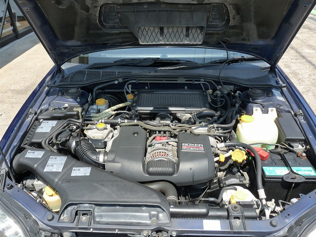 ���[�J�[�J�^���O���p�G���W���^��EJ20�ō��o�� 260ps�����Ό�4�C��DOHC16�o���u�c�C���^�[�{���r�C��2000CC�y����EJ20�G���W�������Ђ����\���������B