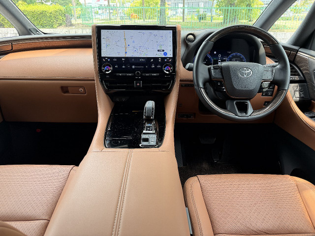 ヴェルファイアハイブリッド 2.5 エグゼクティブ ラウンジ E-Four 4WD