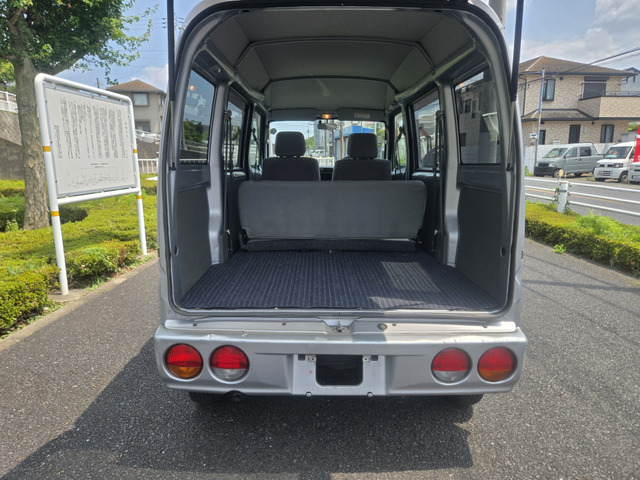 �g�����N���L�X�ł��B(�x�����z19.8���~�E�����Ɍ���E�^�C�~���O�x���g�����ς݂ł�)