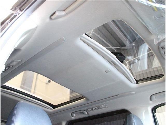 ヴェルファイアハイブリッド2.4 ZR 4WD