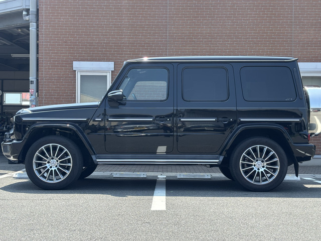 GクラスG350d 4WD