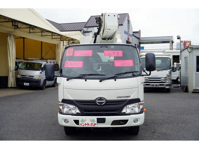デュトロ高所作業車