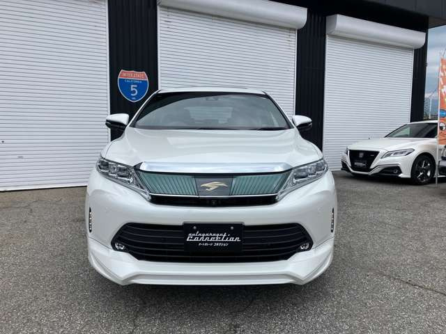 ハリアー2.5 ハイブリッド E-Four プログレス 4WD