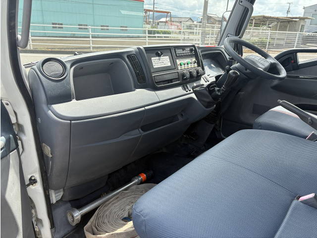 2990cc 2t 2�g�� �U���� 5�� 5MT �p���[�E�C���h�E ���O���d�グ�ς� 3�l��� �f�B�[�[�� �ύ�2000Kg ���s86200K