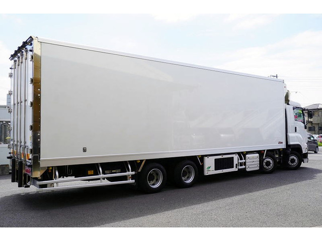 �o���E�g���b�N���A���݌�200��ȏ�!!���Ђ�HP�����񂲗����������Bhttp://www.vantruck.co.jp/index.htm