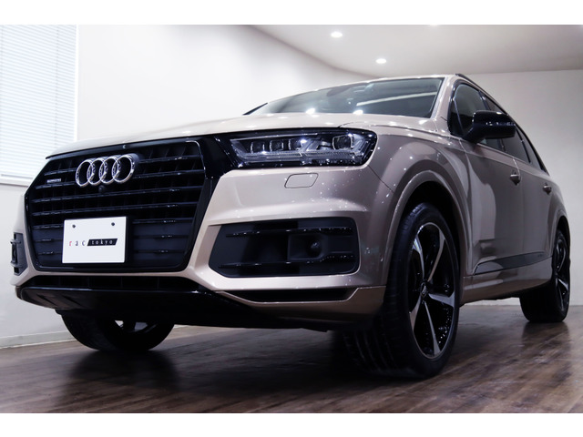 Q755 TFSI クワトロ 4WD