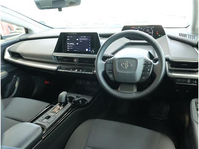 プリウス1.8 X