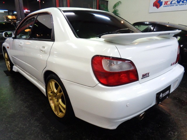 �s���A�z���C�g�J���[STI��p�G�A��&STI�S�[���h�A���~&MOMO�X�e�A�����O&�v���W�F�N�^�[HID���C�g&�t���m�[�}��1�I�[�i�[��