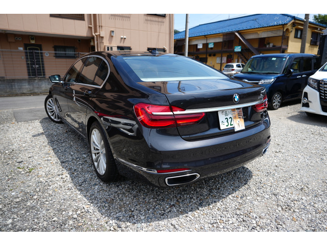 7シリーズ740i