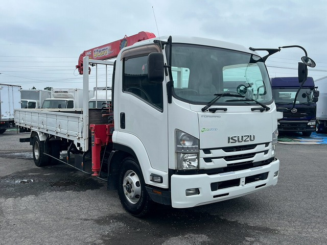 5400 �W���� �����s3.6��km �t�H���[�h�E4�i�N���[��