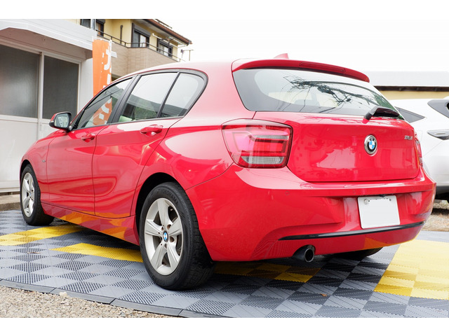 116i Sport �V�K���ɂł�!Carplay�AAndroid Auto�����p�\�A�o�b�N�J�������t���Ă��܂�!���^�Ńp���t���A�R�X�p�̗ǂ���1��ł�!
