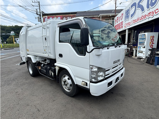 エルフ