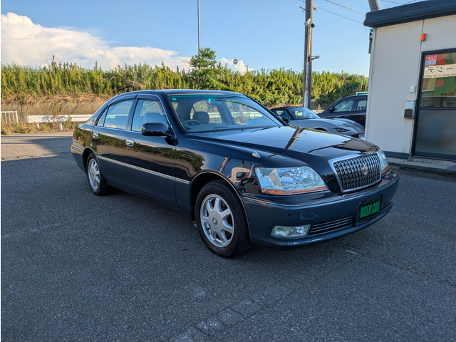 クラウンマジェスタ4.0 Cタイプ i-Four 4WD