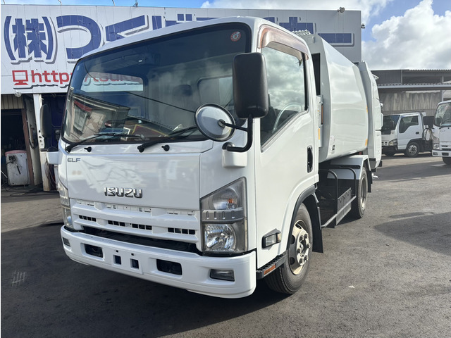 エルフ