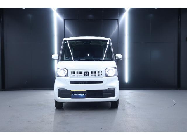 N-BOXベースグレード 4WD