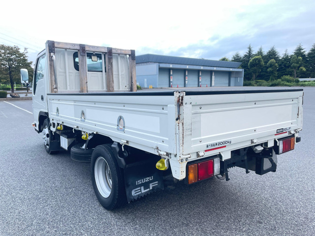 エルフ