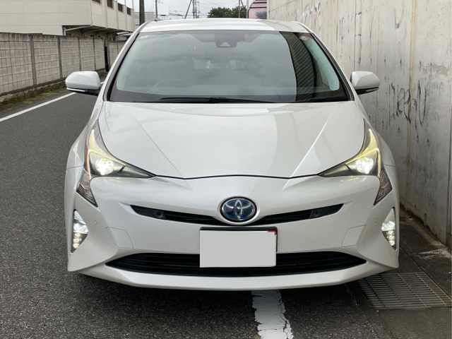 プリウス1.8 S セーフティ プラス