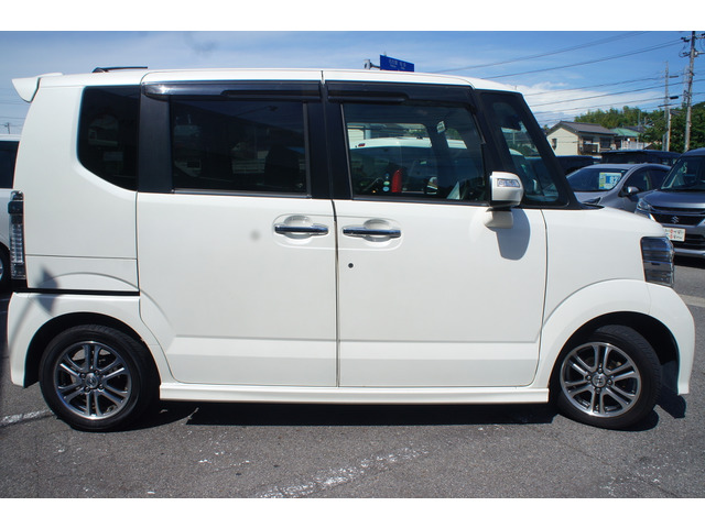 3�����E3000km�̖����ۏؕt���ł��B�G���W���A�~�b�V�������̏C���̍ۂɋ��z���傫���Ȃ肪���ȉӏ��������C���ň��S�ł��B�ő�3�N�܂ł̗L���ۏ؂���舵���Ă���܂��B