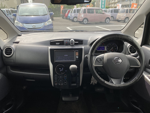 �卂�X�͌y�����Ԃ����C���Ɏ�舵���Ă���܂����A�{�X�ł̓R���p�N�g�J�[����~�j�o���A�A���Ԃ܂Ŏ�舵���Ă���܂��B�O���[�v�S�X�ŏ펞�݌�180��ȏ��葵���Ă���܂��B���I�d��������Ă���܂�!