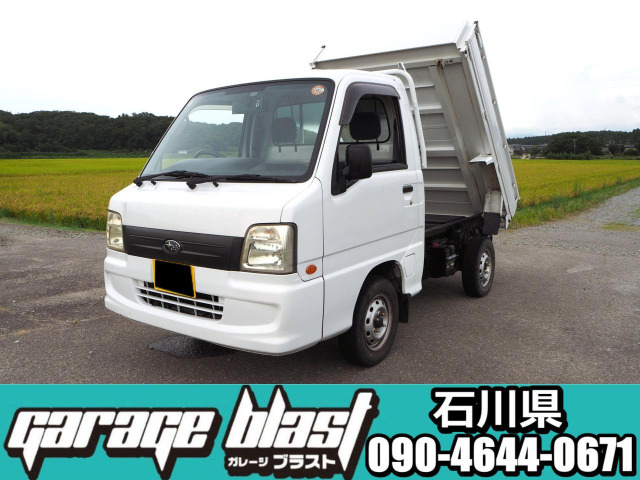 4WD�̃_���v�ł��B��Ŋ뜜��̃X�[�p�[�`���[�W���[�t��4�C���́A���]����͋������薞�ԏd�ʂ�ς�ł��X�^�[�g����O���O�����x���グ�Ă���܂��B�X�[�p�[�`���[�W���[�̓I�[�g�}�Ƃ̑�����GOOD!!