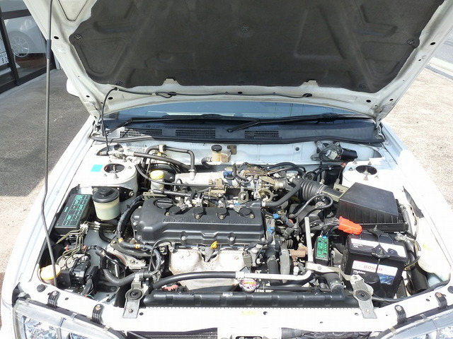 ���[�J�[�J�^���O���p�G���W���^��QG18DE 125ps���Ⓖ��4�C��DOHC16�o���u���r�C��1800CC�悭�܂��y�����G���W���ł�!!