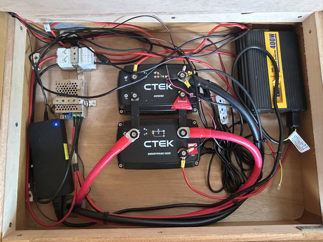 CTEK���s�[�d��!