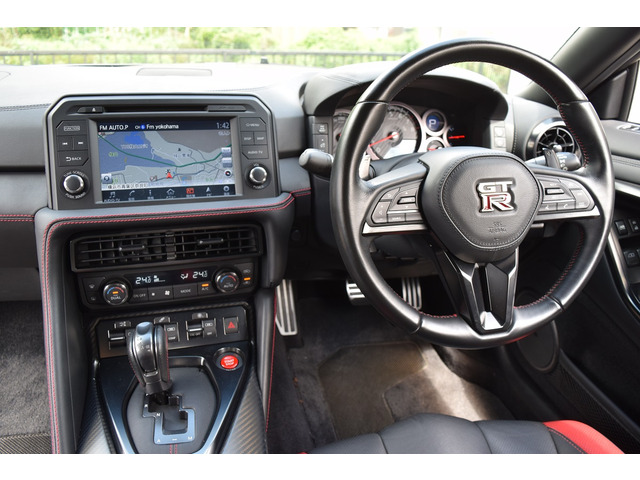 GT-R3.8 ブラックエディション 4WD