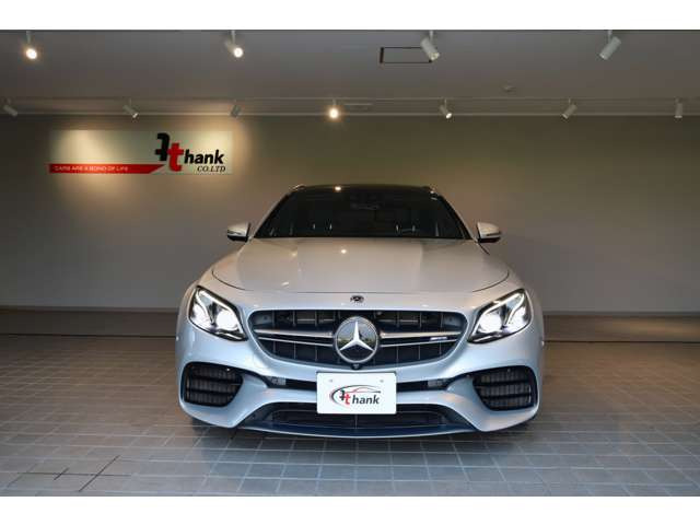 EクラスワゴンAMG E63 S 4マチックプラス 4WD