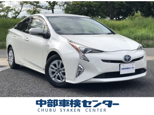 プリウス1.8 S セーフティ プラス