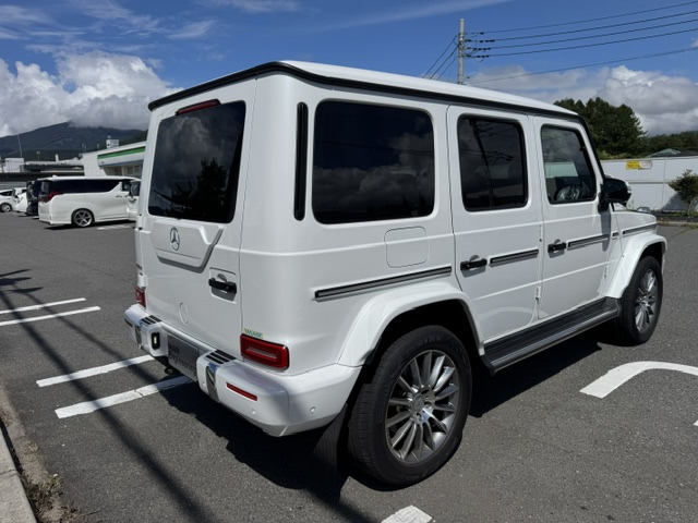 GクラスG400d 4WD
