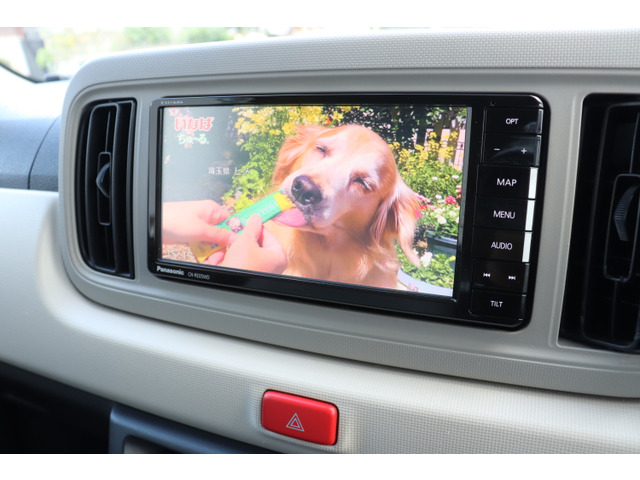 CD/DVD�t���Z�OTV/USB/Bluetooth�I�[�f�B�I���Ή���