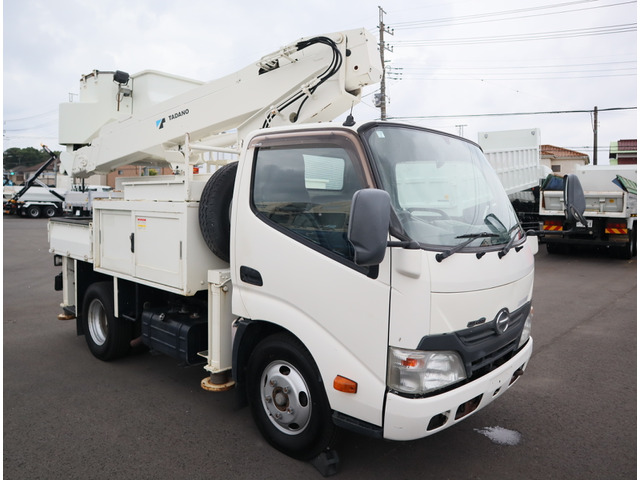 デュトロ高所作業車