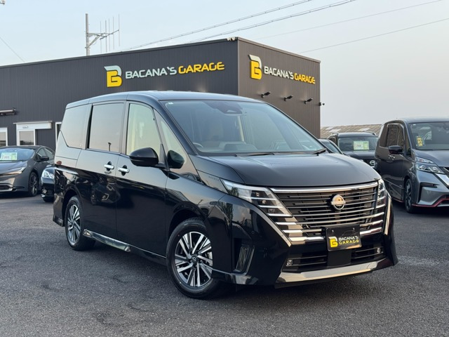 セレナ1.4 e-POWER ハイウェイスターV