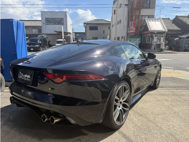 ���A�t�F���_�[�֗����͋������C���������I�B�X�|�[�c�J�[�炵�����C�h�ȃX�^���X�����y���݂��������܂��B