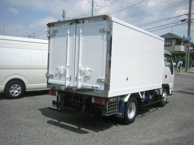 エルフ