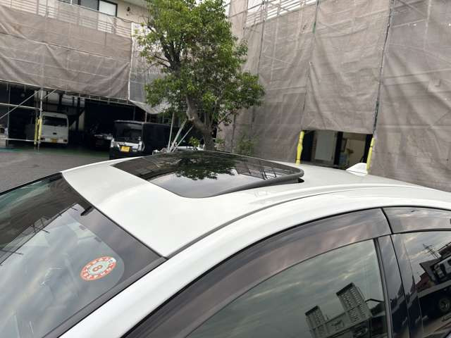 プリウス1.8 S セーフティ プラス
