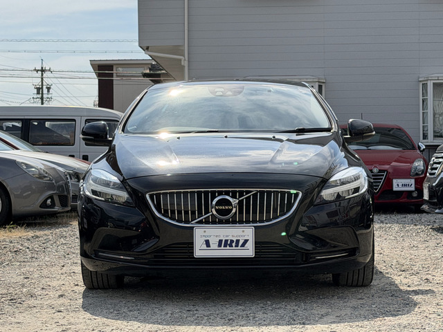 V40D4 インスクリプション ディーゼル