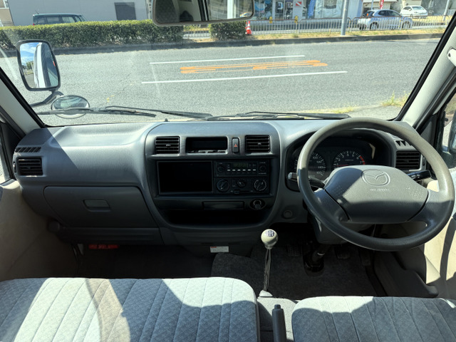 ボンゴトラック