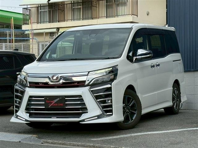 トヨタ ヴォクシー ZS 煌 179.8万円 平成30年(2018年) 大阪府 中古車