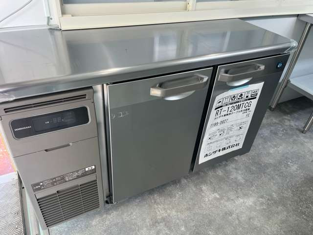 �W������:�z�V�U�L��1200mm���R�[���h�e�[�u��(�①�@�\�̂�)�ł�