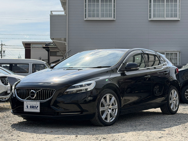 V40D4 インスクリプション ディーゼル