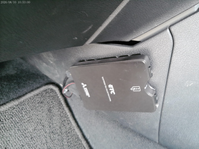 ETC車載器付き☆ETC専用カードを差し込んでいれば料金所も楽に通行できます(・&forall;・)イイネ!!