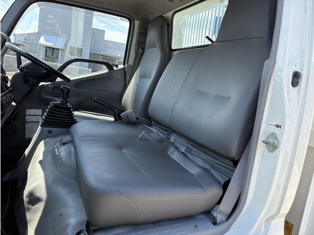 4000cc 2t 2�g�� �_���v 4WD �Ᏸ 5�� 5MT �p���[�E�C���h�E ���O���d�グ�ς� 3�l��� �ɓ��J�� 3�y�_�� 2t�_���v