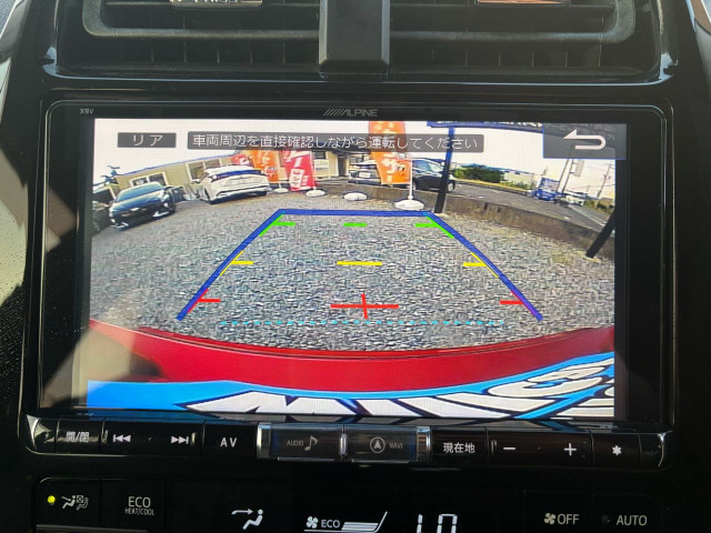 【バックモニター】装備で駐車が苦手な方も安心です