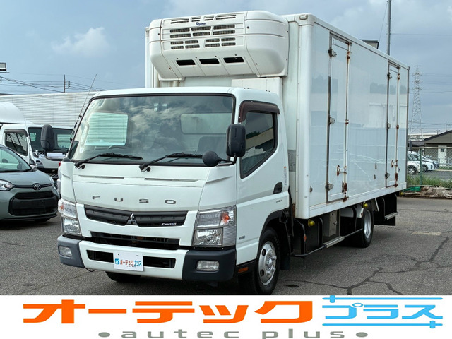 キャンター冷蔵冷凍車