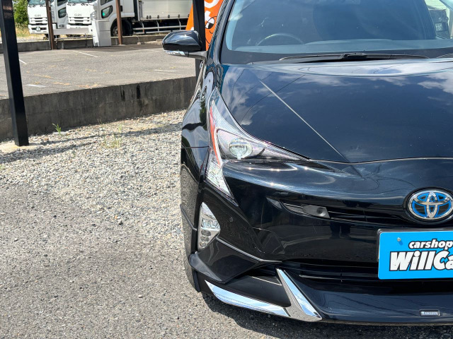 安心したお車をお選び頂けるように、当社では、鑑定車両を展示しております。第三者機関「日本自動車鑑定協会」により、お車の品質を提示しております。