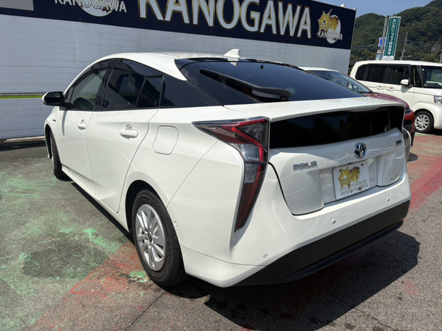 プリウス1.8 S セーフティ プラス