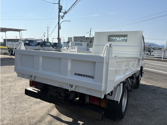 2990cc 3t 3�g�� �_���v 3�l��� 4�i���o�[ �ύ�3000Kg 5�� 5MT �f�B�[�[�� ���O���d�グ�ς�  �p���[�E�C���h�E �S�Ᏸ