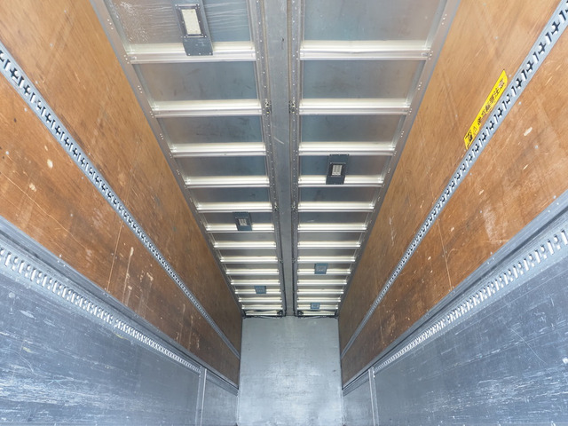 スーパーグレートウィング