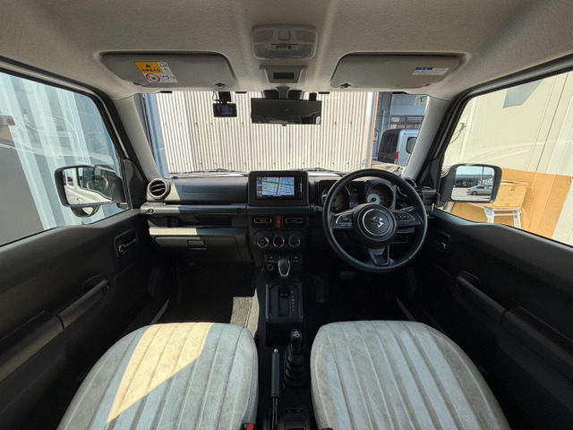 ジムニーシエラ1.5 JC 4WD